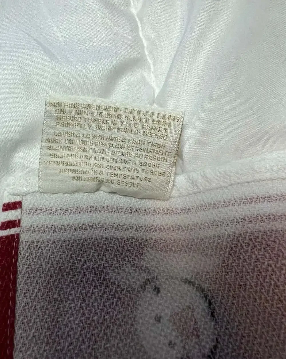 Williams-Sonoma Snowman Christmas Tea Towel Size 19x29 White Red Cotton